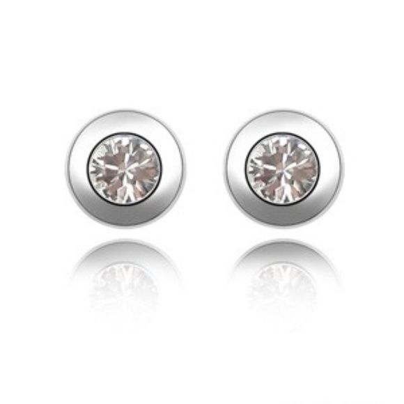 Simple Feather Boutique Jewelry - Swarovski Elements Crystal Stud Earrings